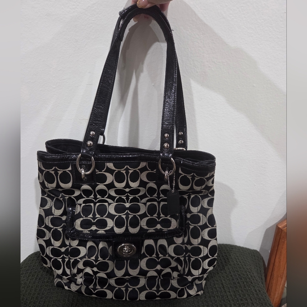 COACH Penelope Signature Shoulder Bag